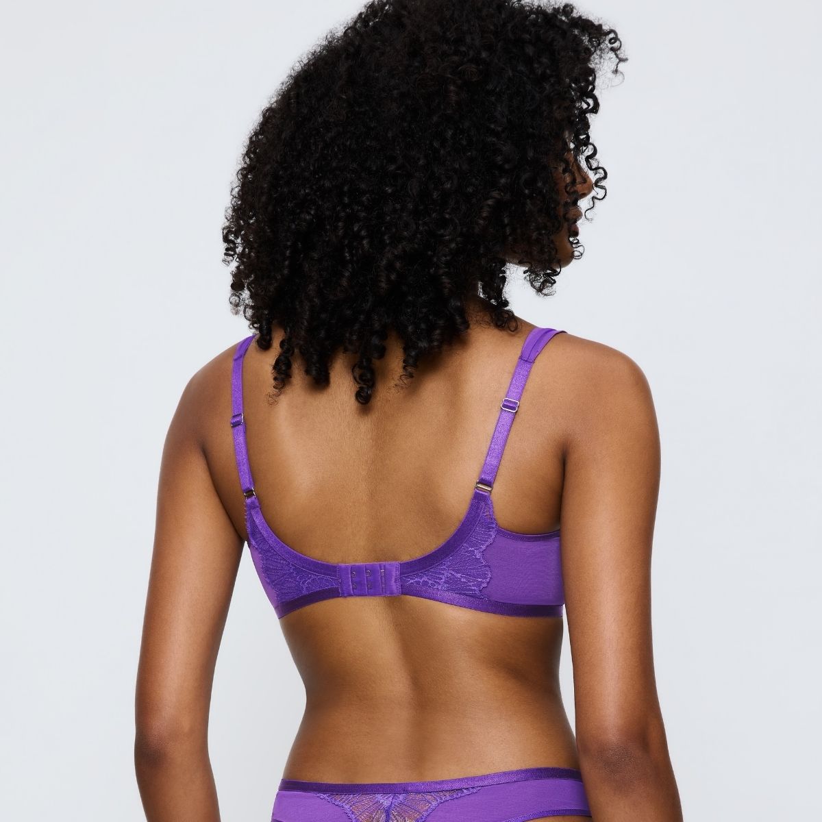 Triumph Palina Moonlight Kiss WH BH med bøjle, lilla - 10224870 - 6848 - Purple Haze