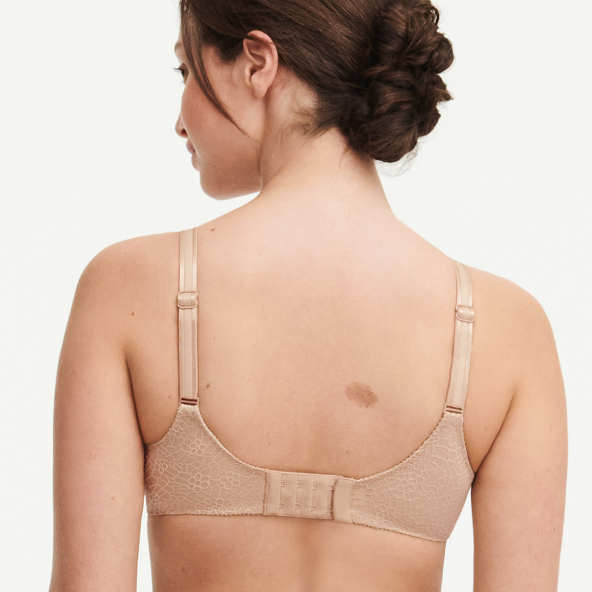 Chantelle C Magnifique - Nude - C18910-0WU