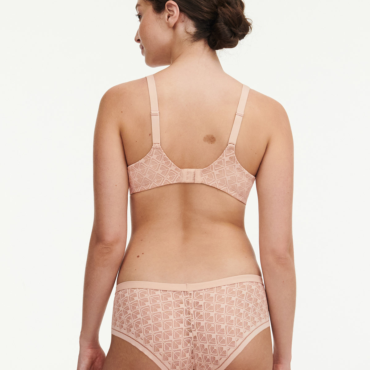 Chantelle EasyFeel Ace - Golden Beige - C911N3-01N