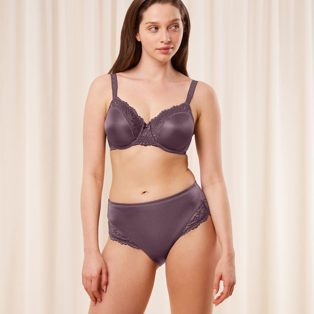 Triumph Ladyform Soft W - Purple - 10166306-00NS