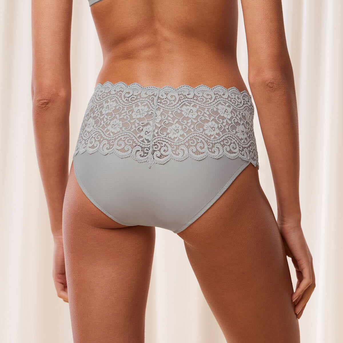 Triumph Amourette - Silent Grey - 10210675-7816