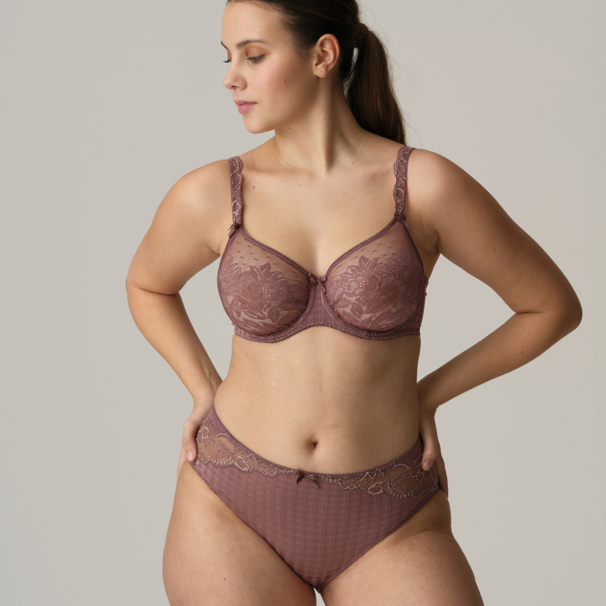 PrimaDonna Madison - Satin Taupe - 0262127-SAT