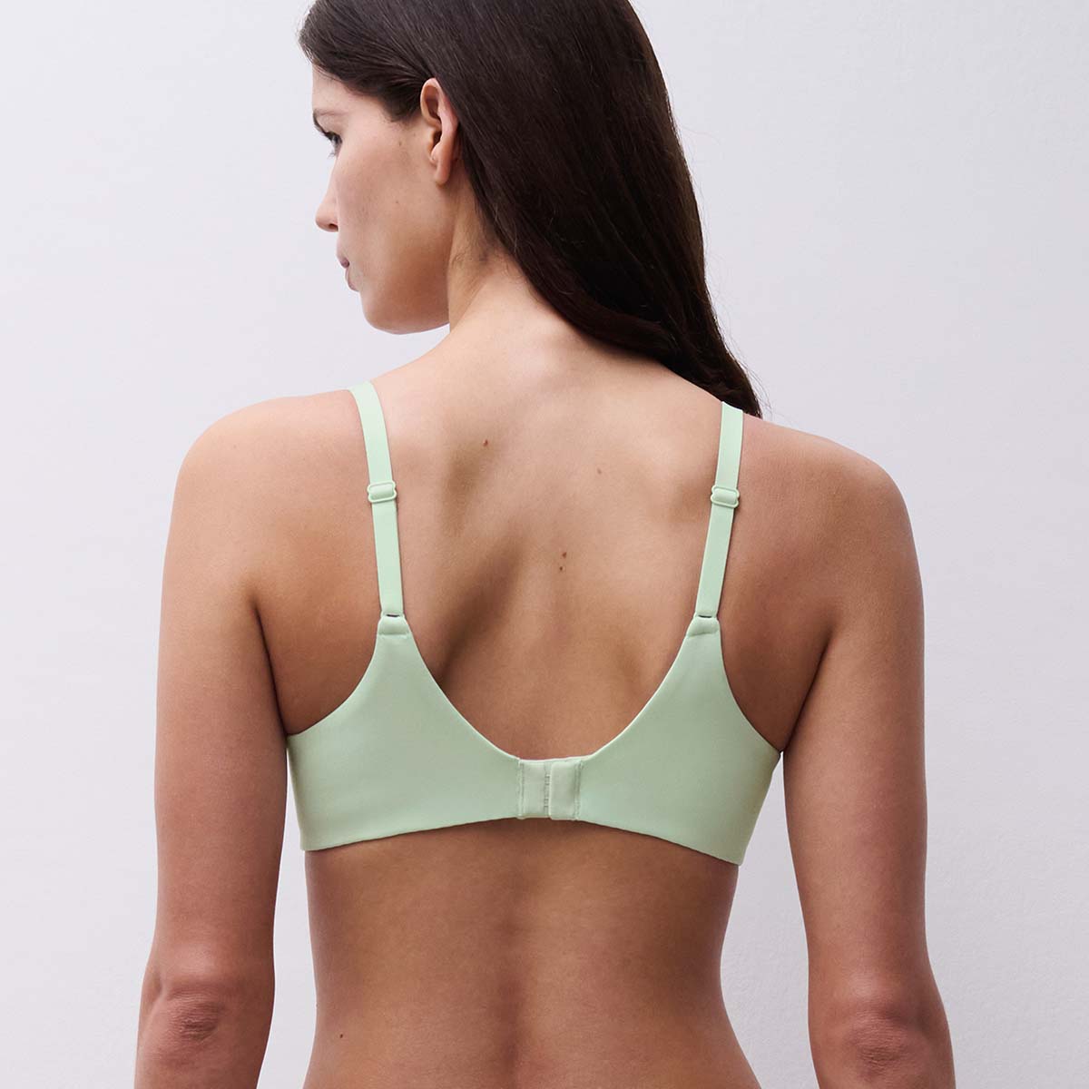 Chantelle EasyFeel Norah full-cup BH, grøn - C13F10 - 0EP - Celadon