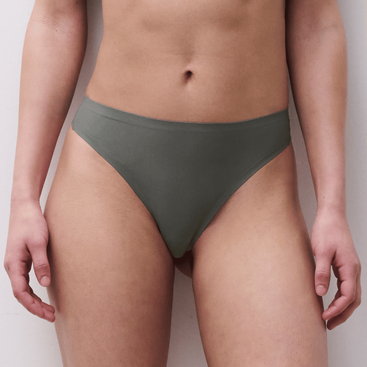 Chantelle SoftStretch g-streng, grå - C26490 - 09W - Vert Argile