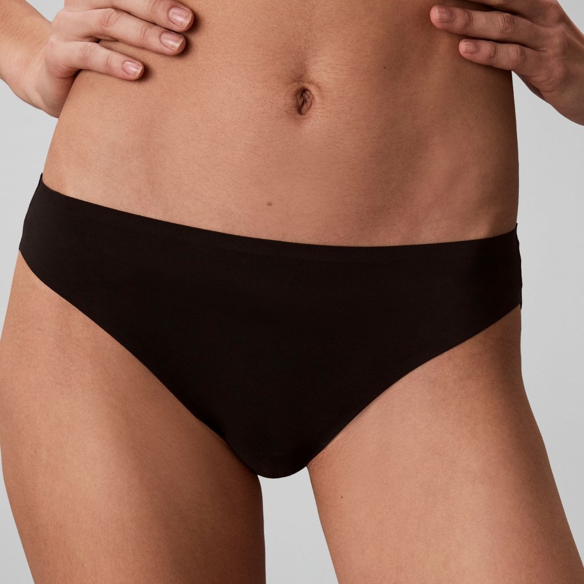 Calvin Klein Perfectly Fit tai trusse, sort - LV00QF8969 - UB1 - Black
